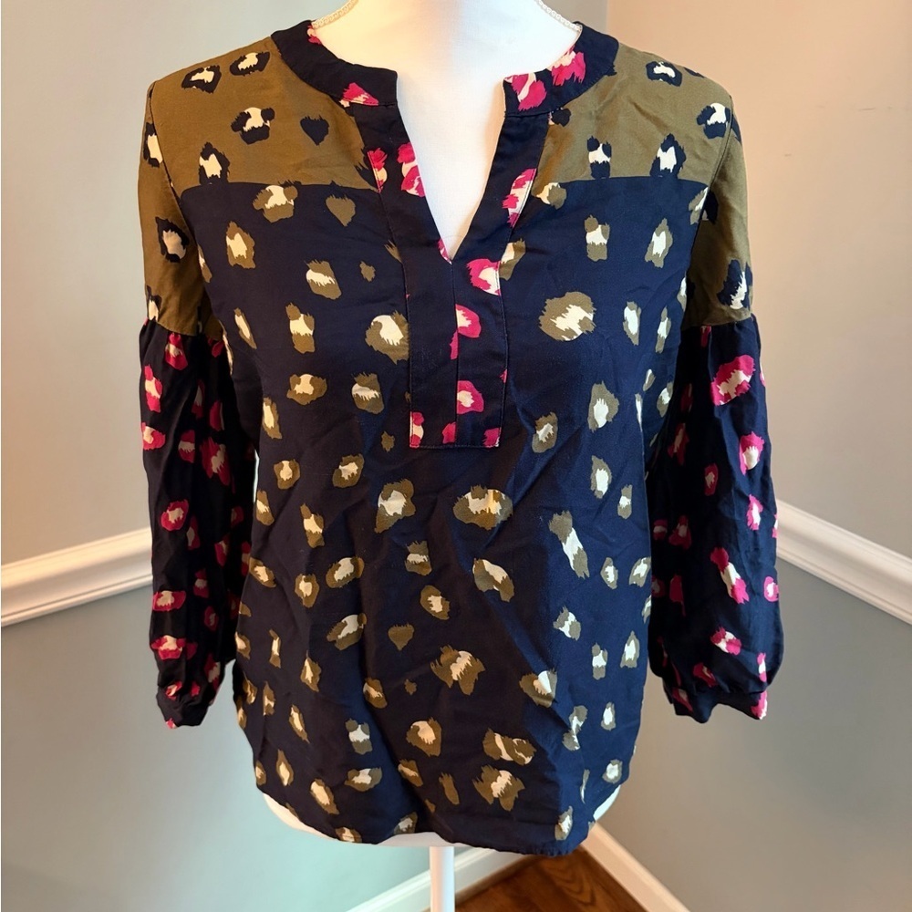 Vilagallo V-Neck Firenze Color Block Blouse – Navy, Green & Fuchsia (Size 36)- S - Picture 7 of 8